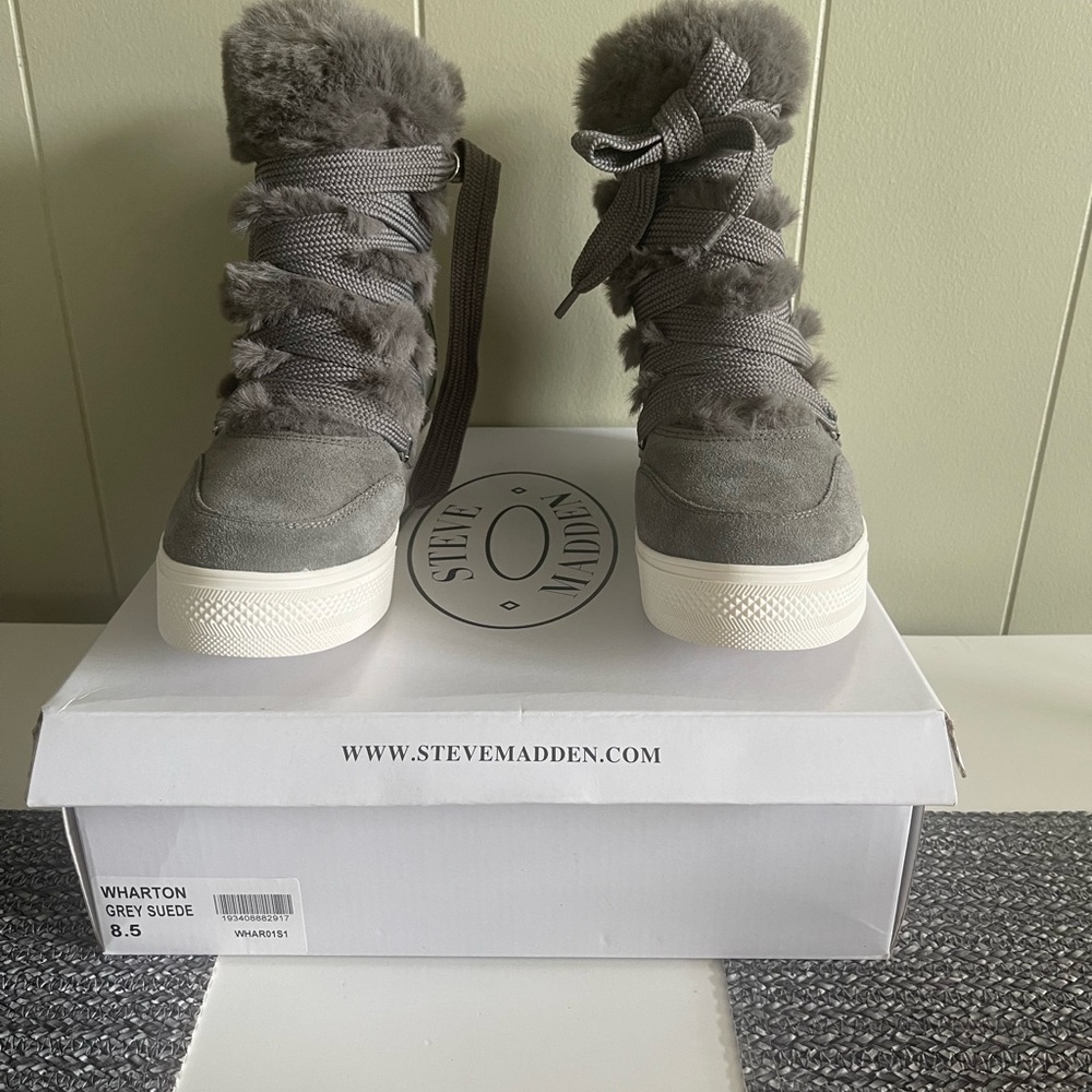 Steve Madden Wharton Women’s Grey platform sneakers 8.5